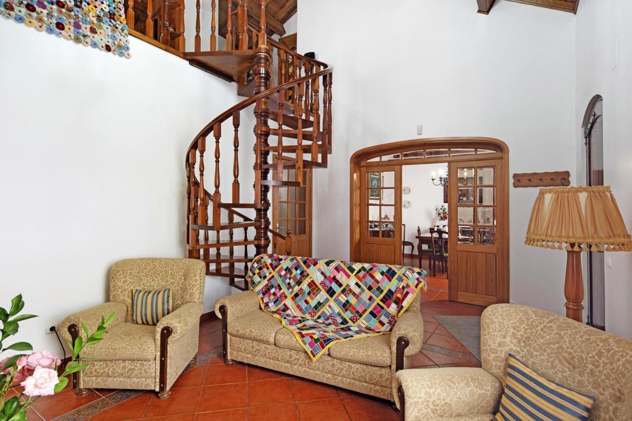 Casa Das Rosas Angra do Heroismo Bagian luar foto